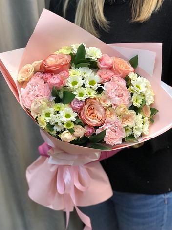 Букет цветов из: Гвоздики, Розы и Хризантемы в Курске