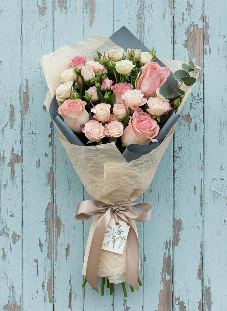 Букет цветов из: Розы в Курске