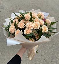 Букет Кремовые розы Латте в Курске