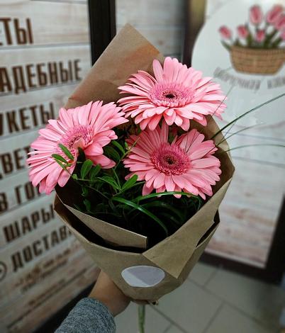 Букет цветов из: Герберы в Курске