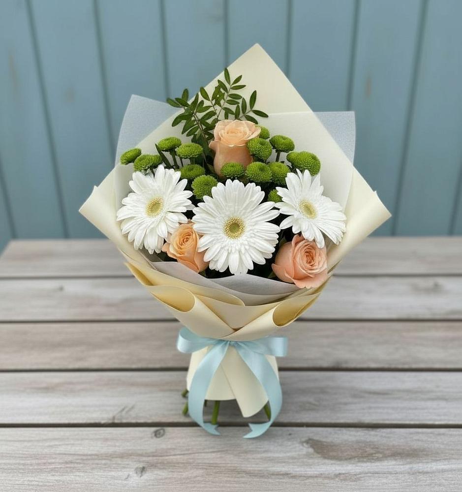 Букет цветов из: Герберы, Розы и Хризантемы в Курске