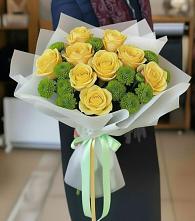 Букет цветов из:  Хризантемы и Розы в Курске