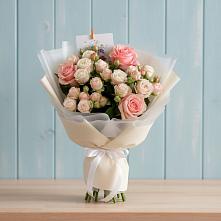 Букет цветов из:  Розы в Курске