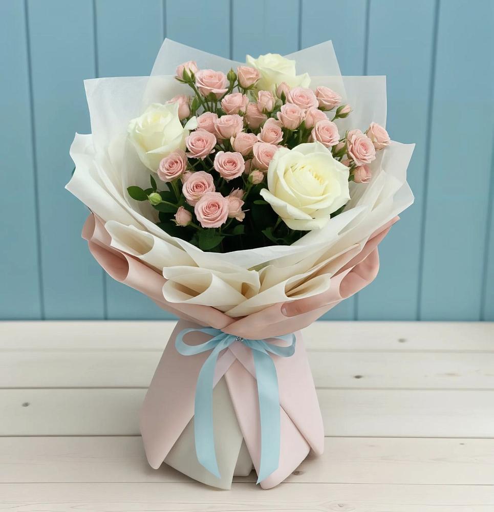 Букет цветов из: Розы в Курске